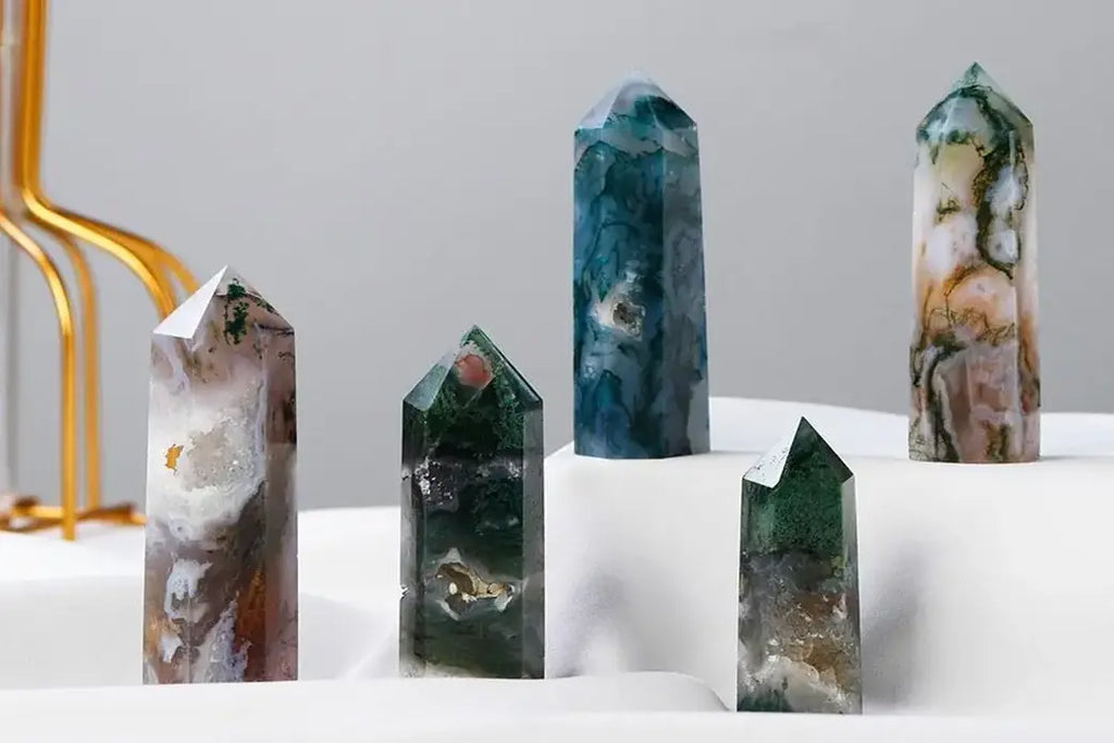 Moss Agate Meaning, Healing Properties, and Uses